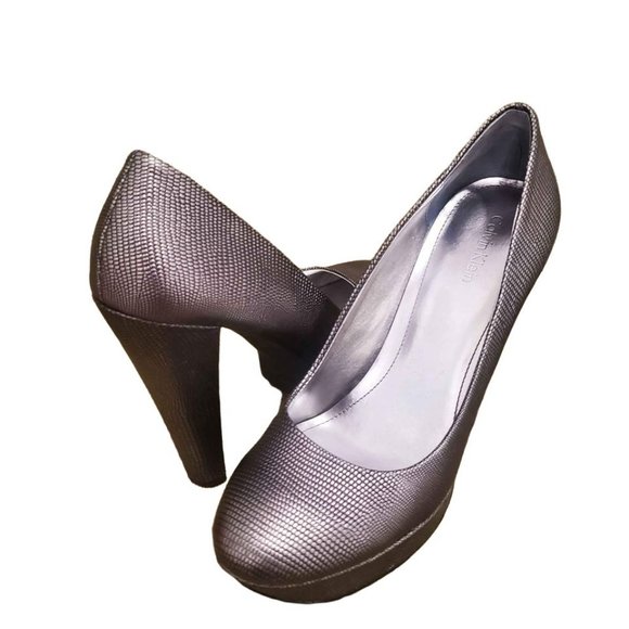 Calvin Klein Carley Lizard Pattern Platform Heels in Anthracite - Picture 2 of 5